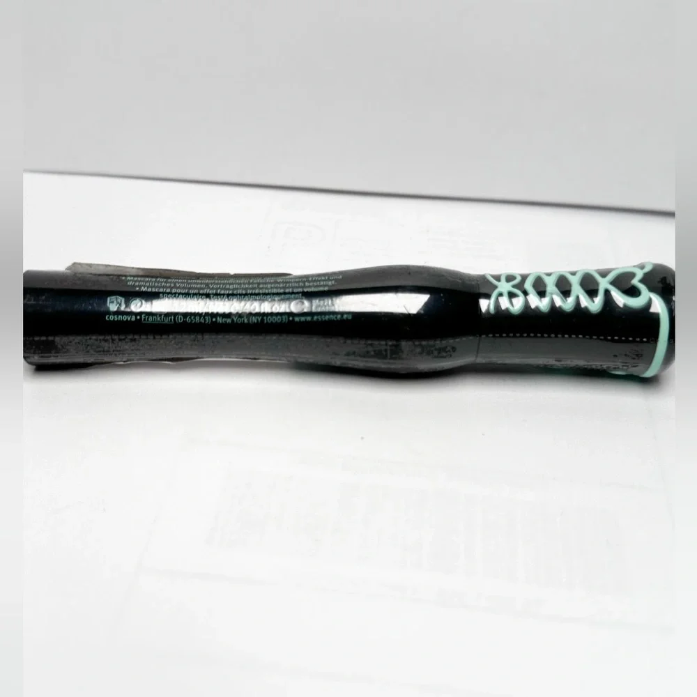 🎁 Essence Lash Princess False Lash Effect Mascara New & Sealed - Picture 3 of 3